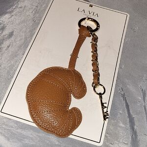 La Via Brown Croissant Keychain Bag Charm Bnwt Ty TL